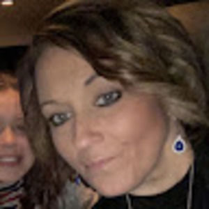 Meet your Posher, Leslie